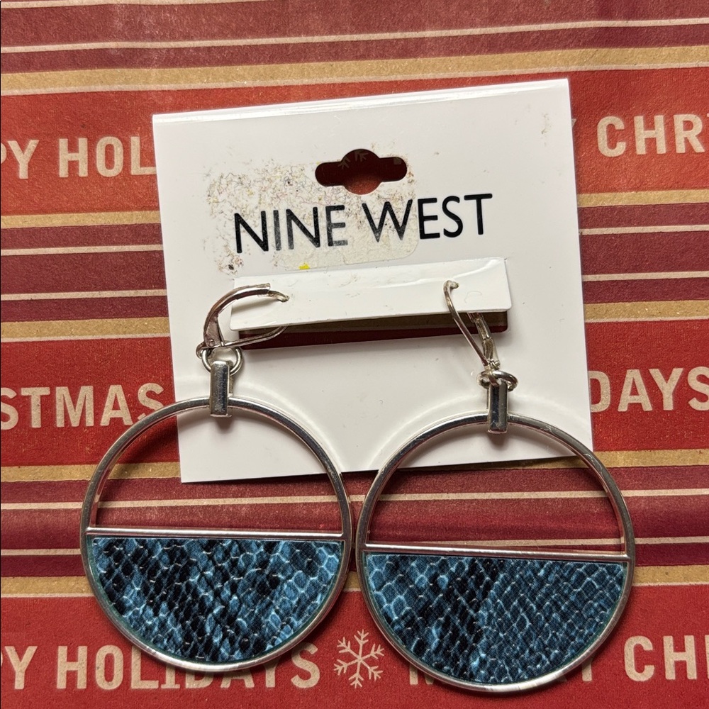 Nine West Blue & Silver Animal Reptile Print Earrings Pierced NWT